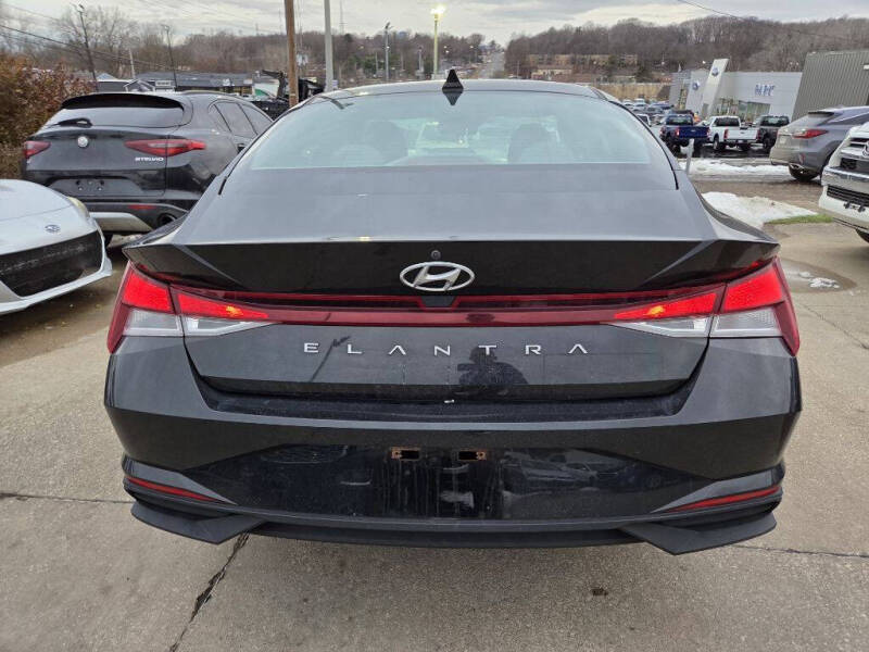 2021 Hyundai Elantra