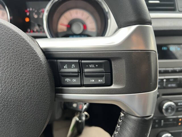 2011 Ford Mustang GT Premium