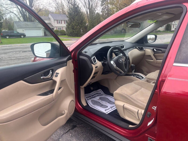 2016 Nissan Rogue S