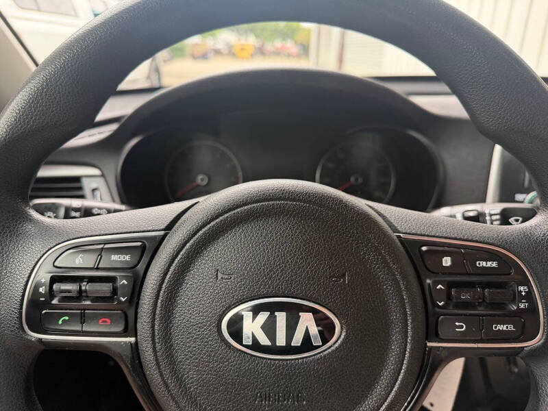 2016 Kia Optima LX