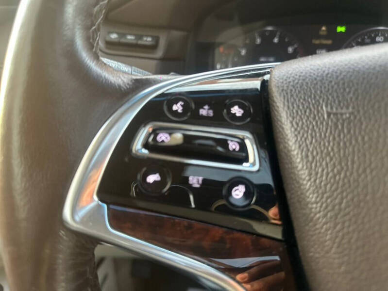 2015 Cadillac Escalade Luxury