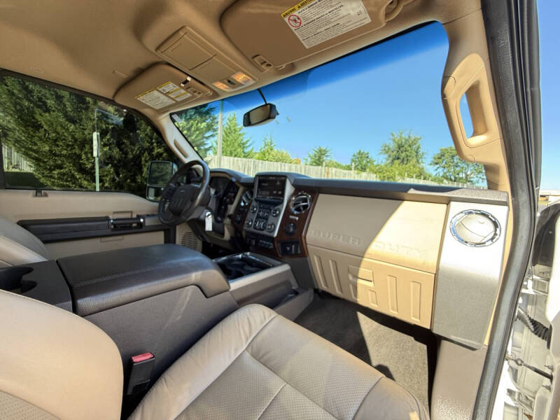 2014 Ford F-350 Super Duty Lariat