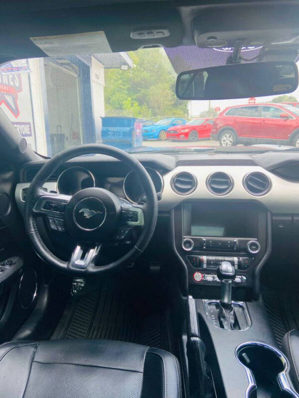 2017 Ford Mustang GT Premium