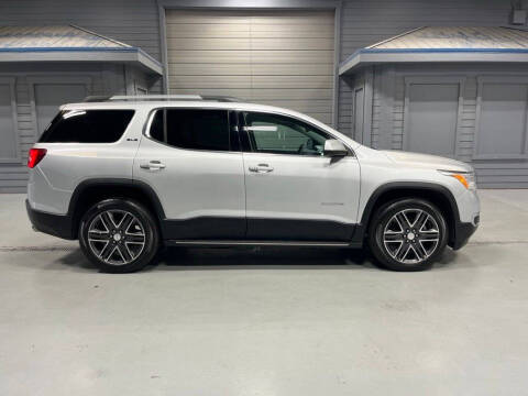 2017 GMC Acadia SLE-2
