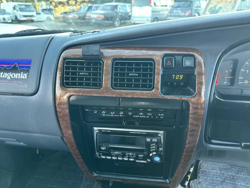 1996 Toyota Hilux