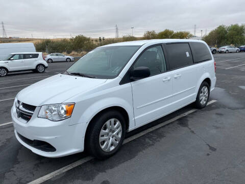 2016 Dodge Grand Caravan for sale at Los Primos Auto Plaza in Brentwood CA