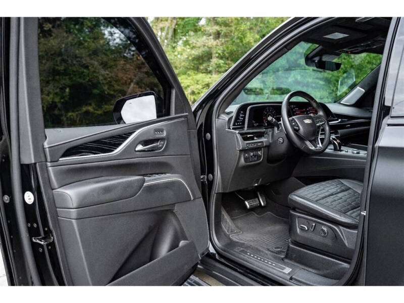 2023 Cadillac Escalade-V