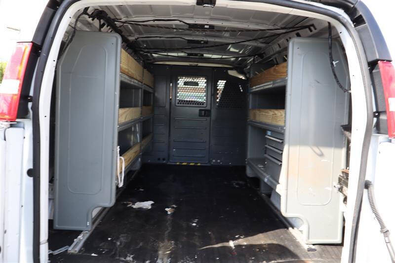 2021 Chevrolet Express 2500