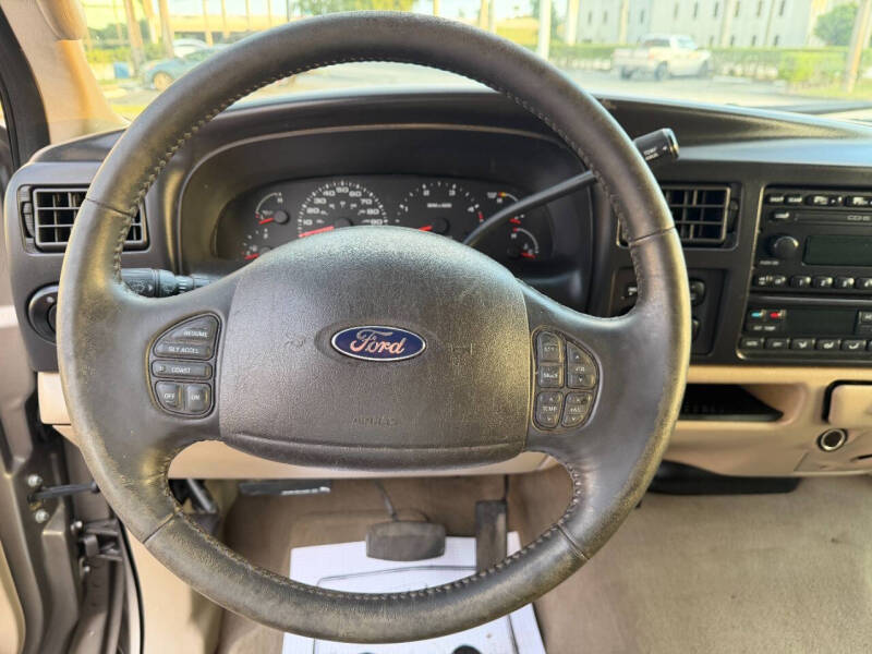 2005 Ford Excursion Limited