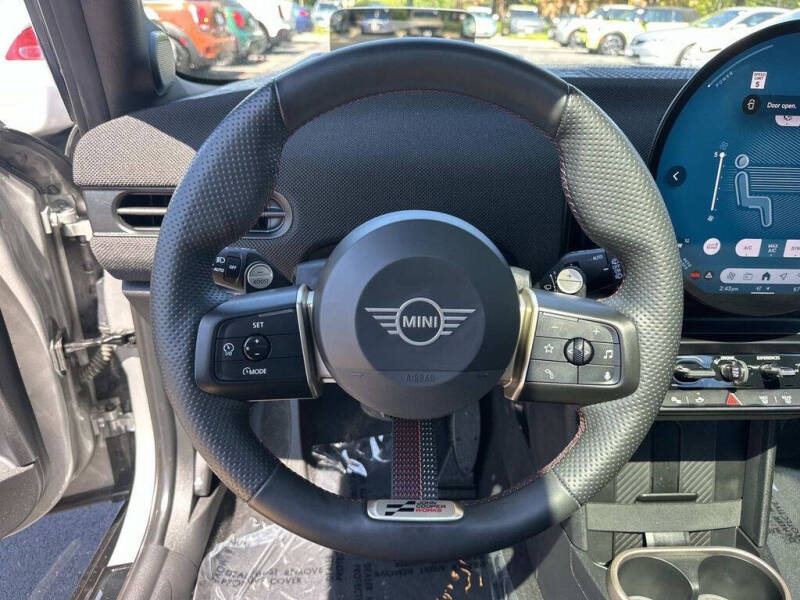 2025 MINI Hardtop 4 Door