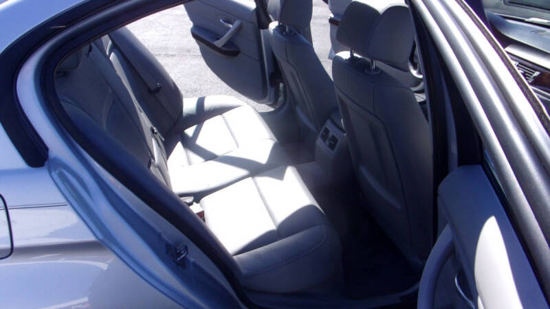 2011 BMW 3 Series 328i