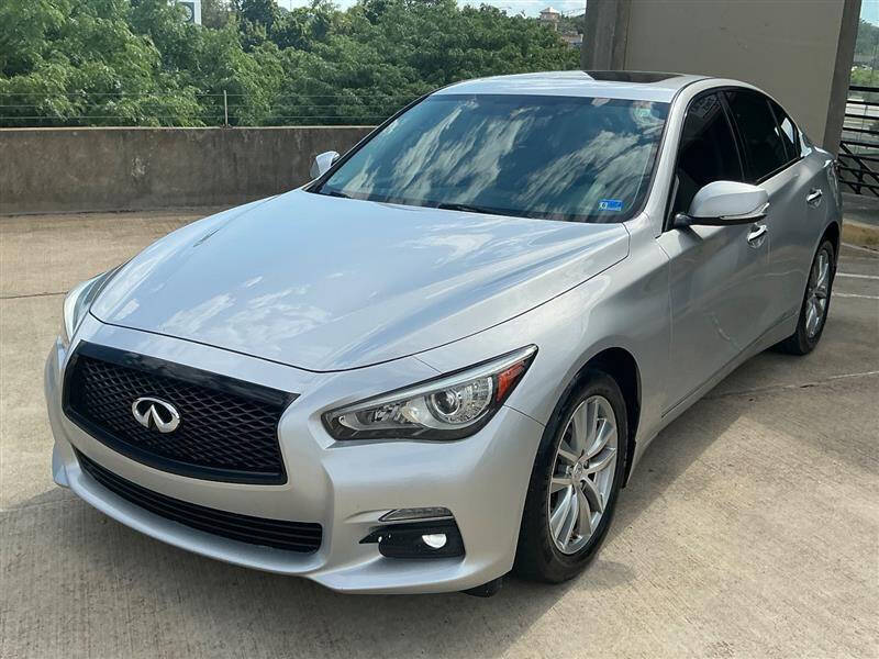 2015 Infiniti Q50