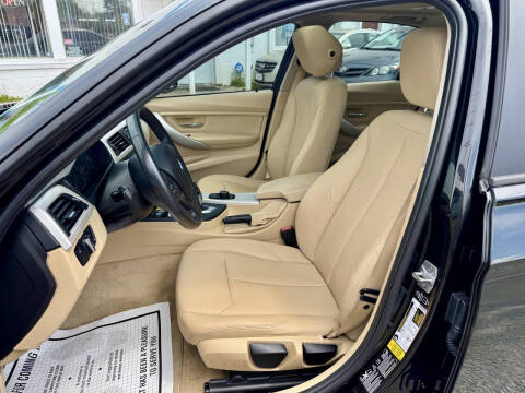 2014 BMW 3 Series 320i xDrive