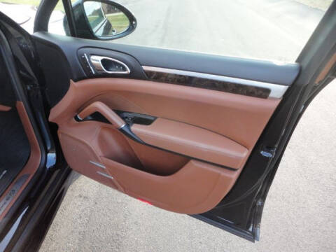 2016 Porsche Cayenne GTS