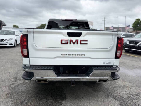 2022 GMC Sierra 1500 SLE