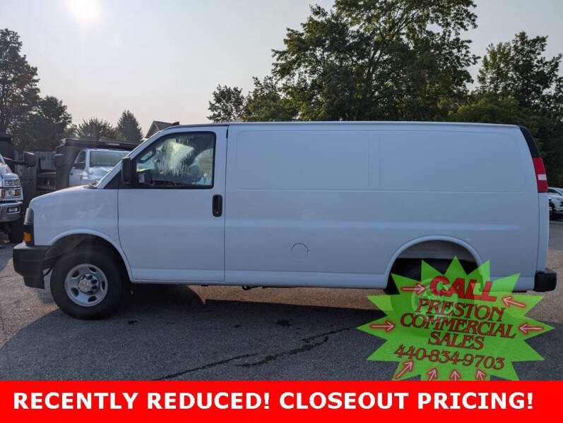 2025 Chevrolet Express 2500