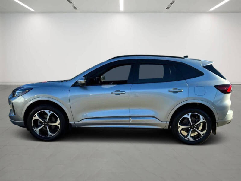 2024 Ford Escape ST-Line Elite