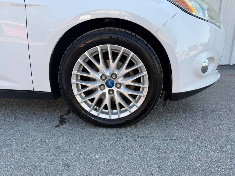 2012 Ford Focus SEL