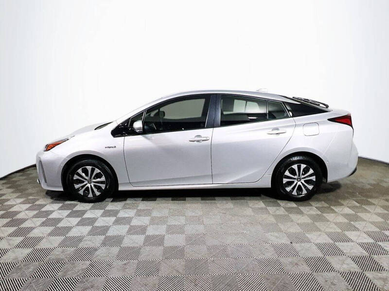 2020 Toyota Prius LE AWD-e