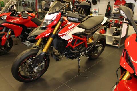 2018 Ducati Hypermotard SP for sale at Peninsula Motor Vehicle Group in Oakville NY