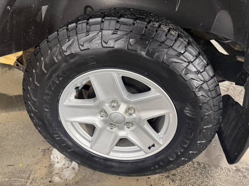 2014 Jeep Wrangler Unlimited Sport RHD