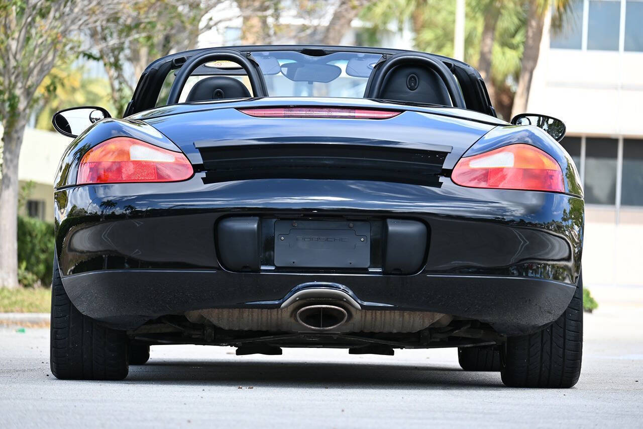 2002 Porsche Boxster 22
