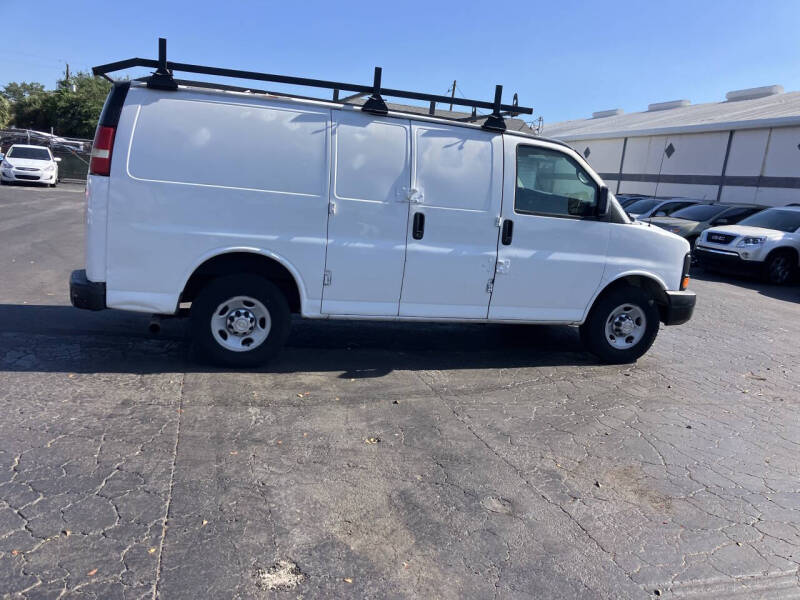 2010 Chevrolet Express 2500