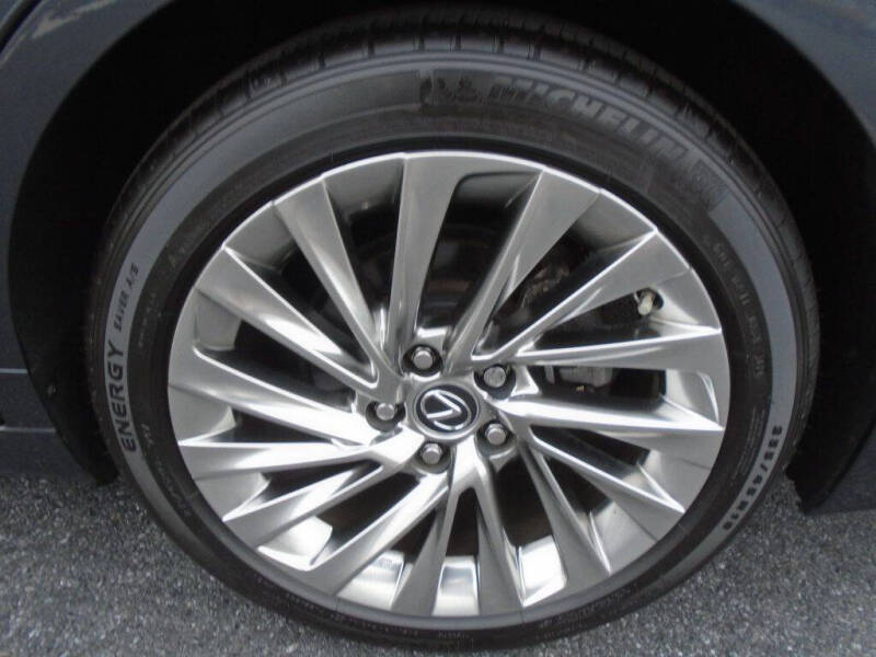 2023 Lexus ES 350 Ultra Luxury