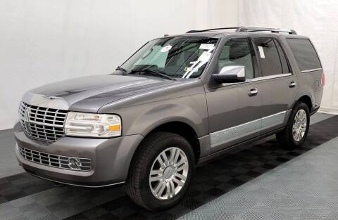 2011 Lincoln Navigator for sale at Angelo's Auto Sales in Lowellville OH