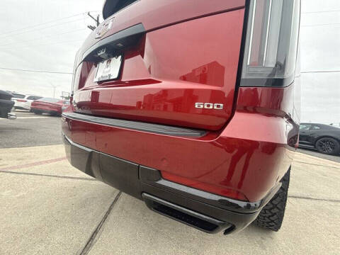 2025 Cadillac Escalade Sport Platinum