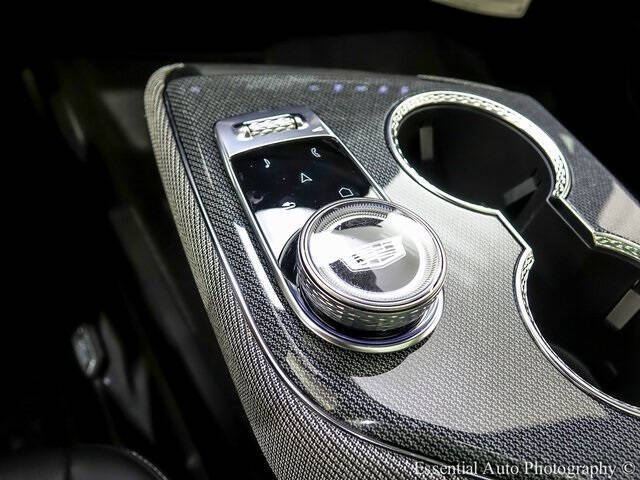 2025 Cadillac OPTIQ Sport 2