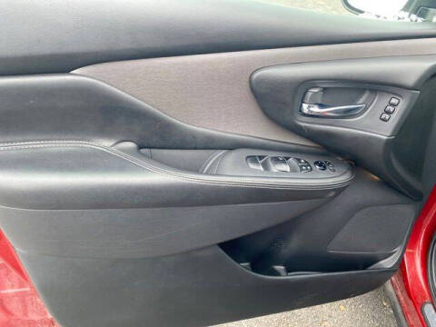 2023 Nissan Murano SL