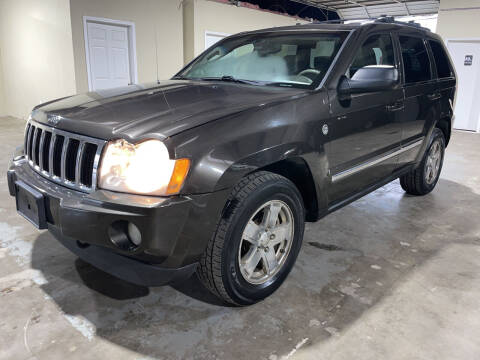 2005 Jeep Grand Cherokee for sale at Safe Trip Auto Sales in Dallas TX