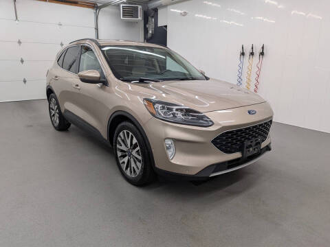 2020 Ford Escape Hybrid Titanium
