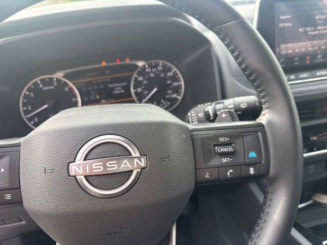 2025 Nissan Rogue SV