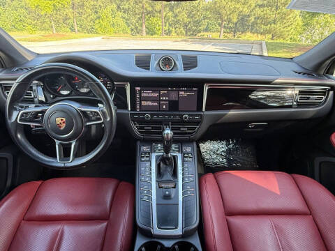 2020 Porsche Macan