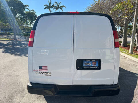 2016 Chevrolet Express 3500