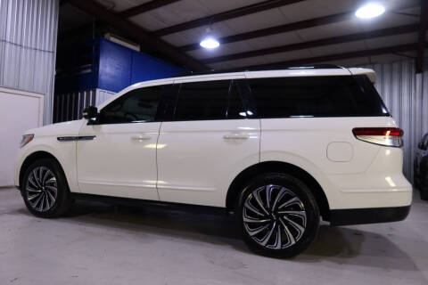 2022 Lincoln Navigator Black Label