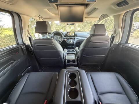 2025 Honda Odyssey Elite