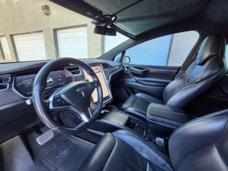 2016 Tesla Model X 90D