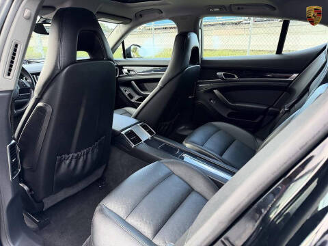 2014 Porsche Panamera