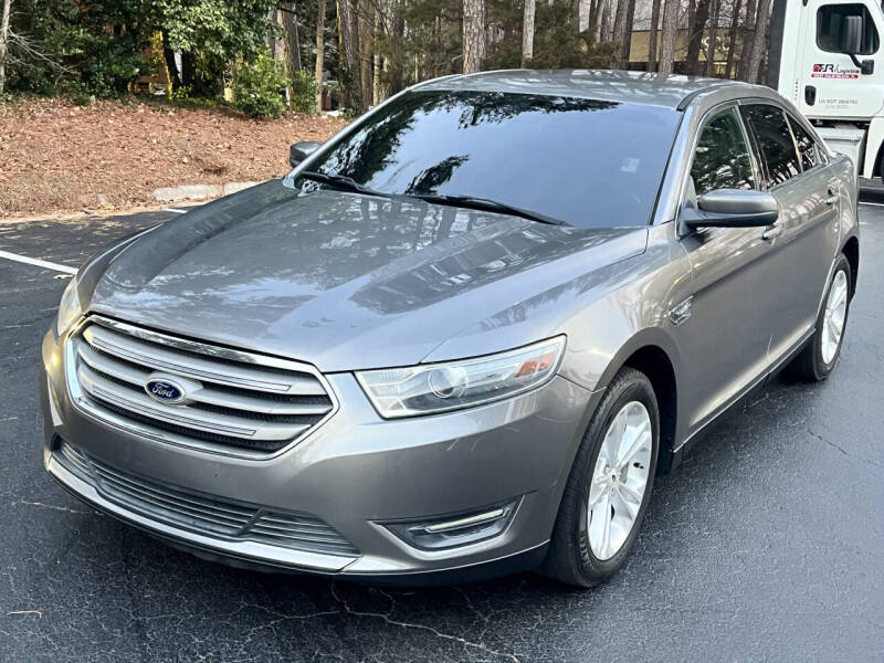 2013 Ford Taurus SEL's photo