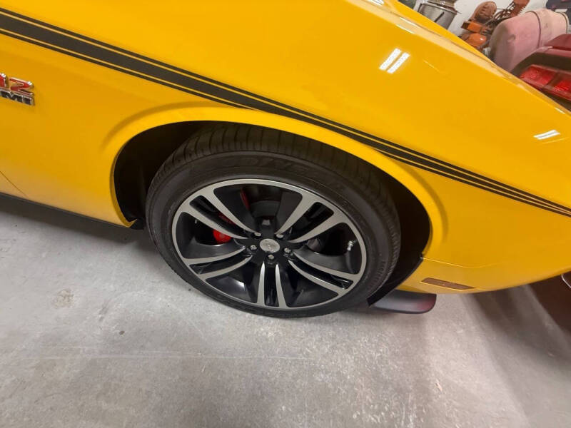 2012 Dodge Challenger SRT8 Yellow Jacket