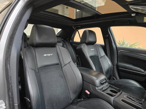 2012 Chrysler 300 SRT8