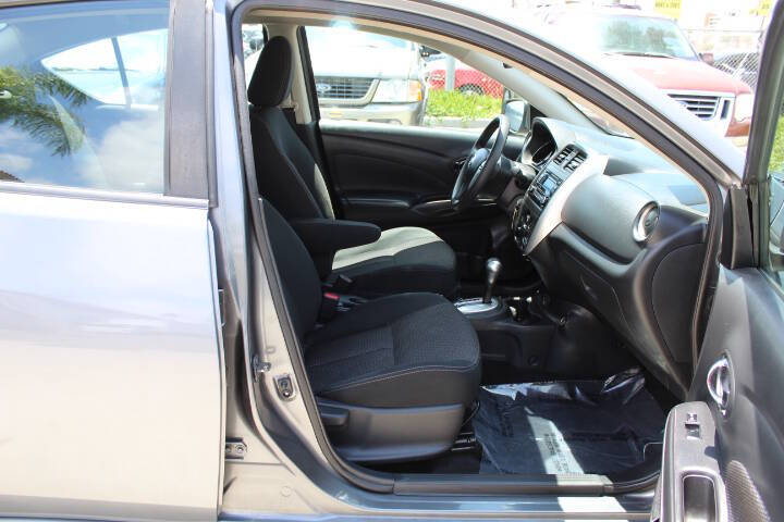 2018 Nissan Versa