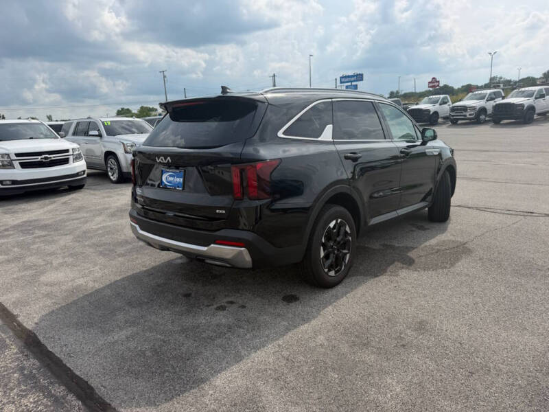 2024 Kia Sorento S