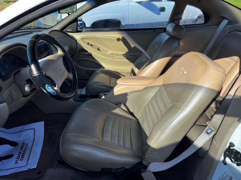 2000 Ford Mustang GT