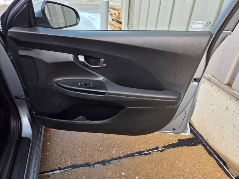 2019 Hyundai Veloster 2.0L