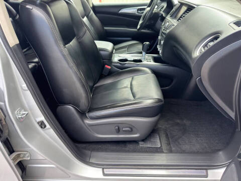 2017 Nissan Pathfinder