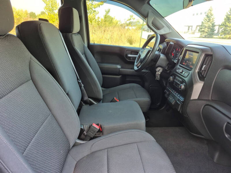 2021 Chevrolet Silverado 1500 Custom